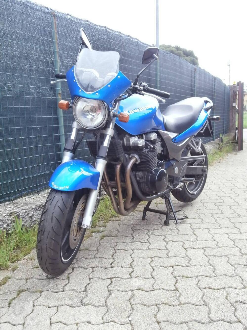 Kawasaki ZR-7 (2001 - 04) (3)