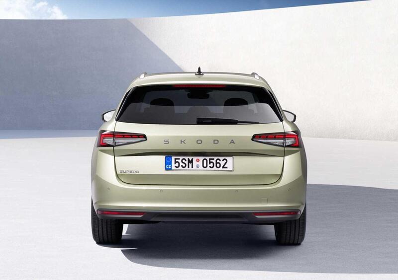 Skoda Superb (2024-->>) (4)