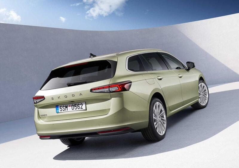 Skoda Superb (2024-->>) (3)