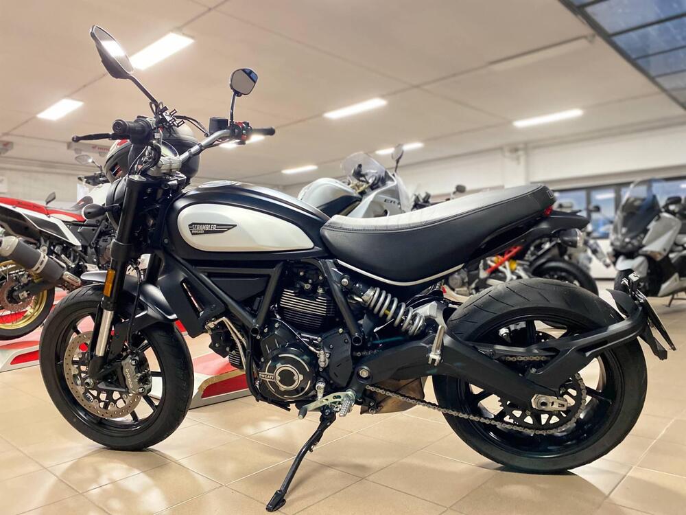 Ducati Scrambler 800 Icon Dark (2021 - 22) (9)