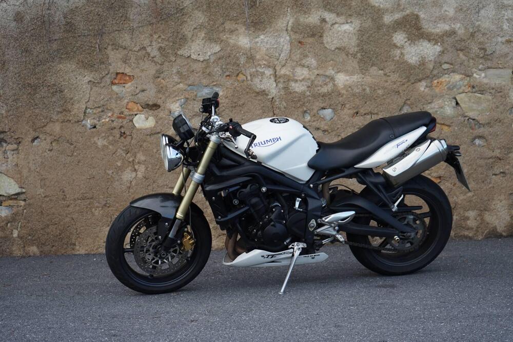 Triumph Street Triple (2007 - 12)