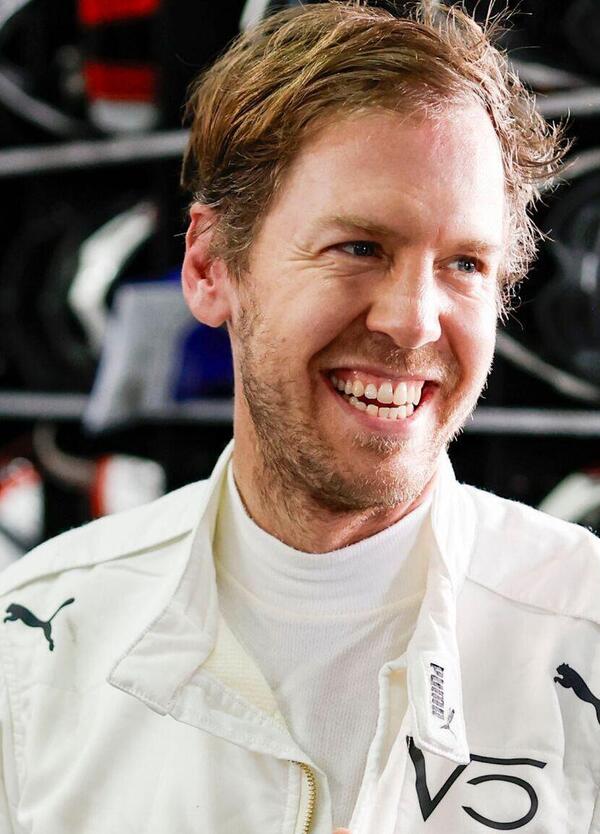 Vettel pu&ograve; davvero tornare in Formula 1? Le sue opzioni per il 2025 passano da due top team