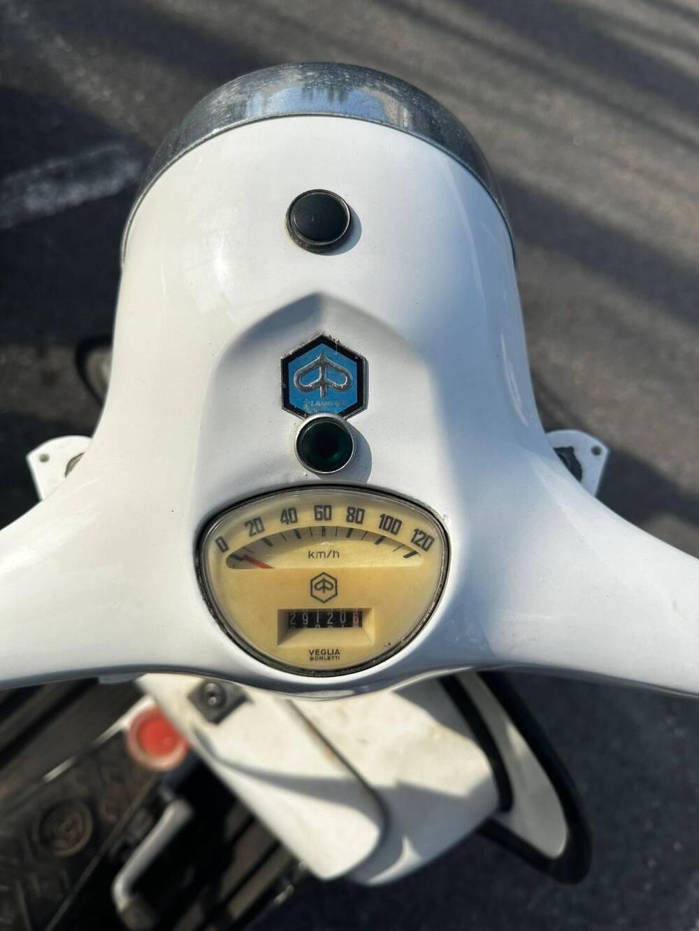 Vespa sprint veloce (3)