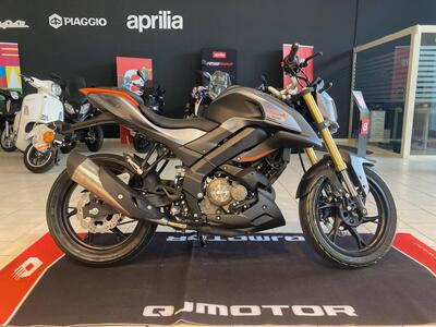 QJ Motor SRK 125 S (2023 - 24) nuova