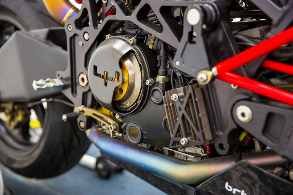 Vyrus 984 C3 2v (2012 - 20) (13)