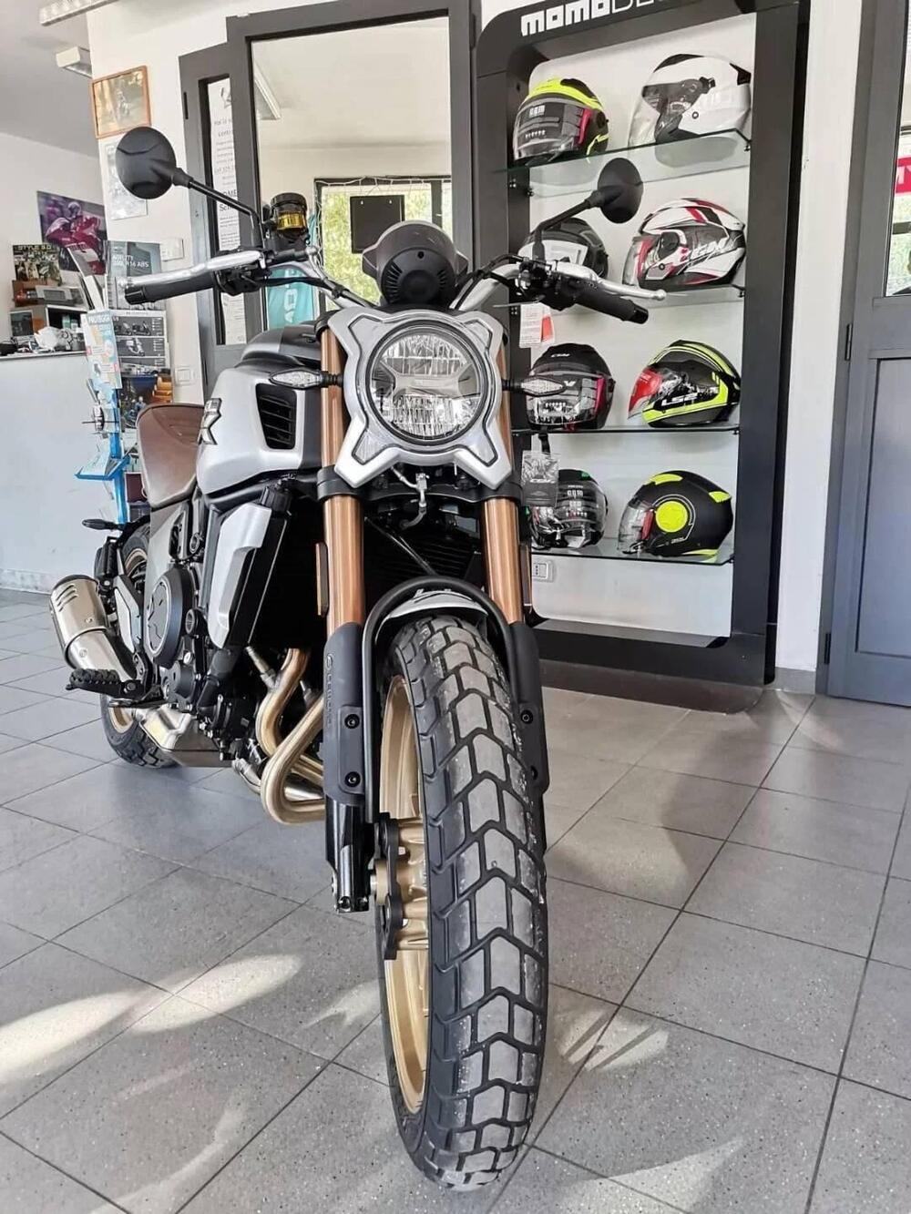 CFMOTO 700CL-X Adventure (2023 - 25) (2)