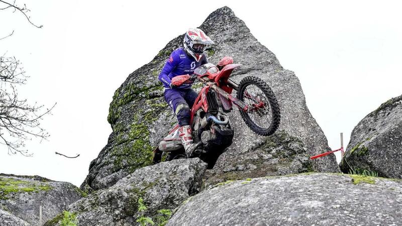 EnduroGP. Portogallo 1, Day 2 incredibile, vince Holcombe! [GALLERY]