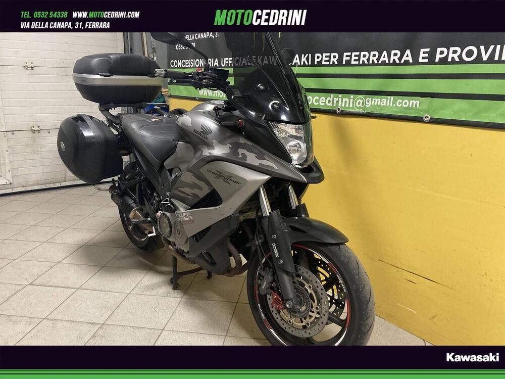 Honda VFR 800 (2006 - 13) (7)