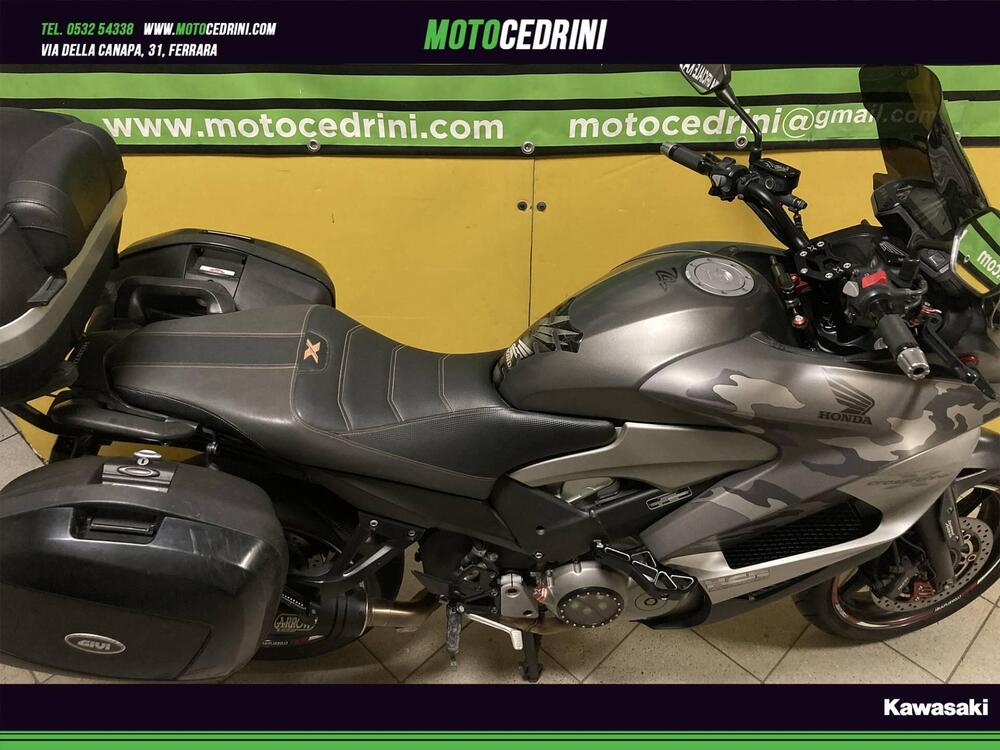 Honda VFR 800 (2006 - 13) (9)