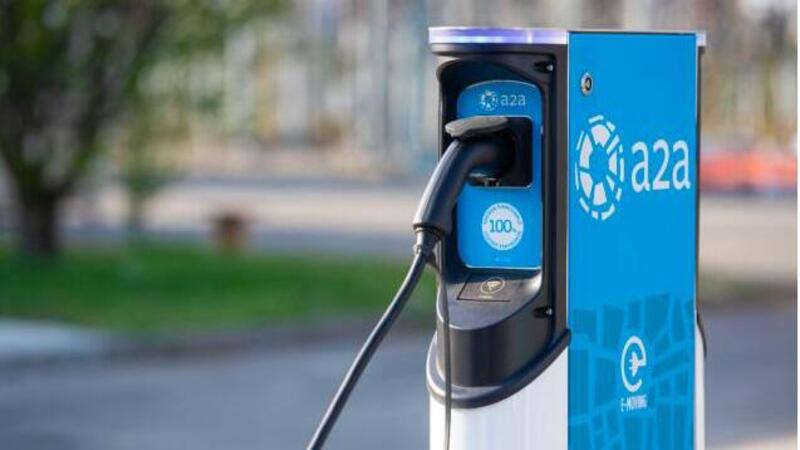 Ricarica per Auto Elettriche: A2A aumenta i costi dell&#039;energia 