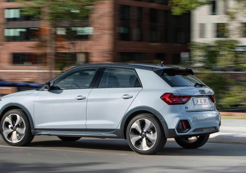 Audi A1 allstreet (2023-->>) (8)