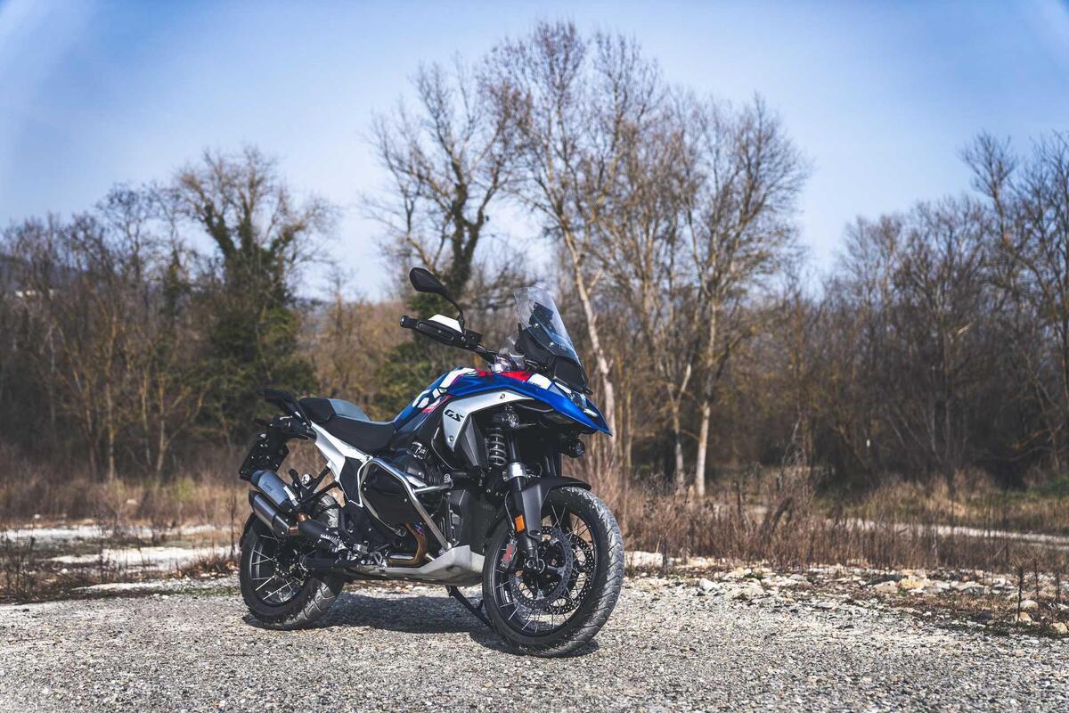 Comparativa MAXI ENDURO 2024: R1300GS, Multistrada GT, KTM 1290