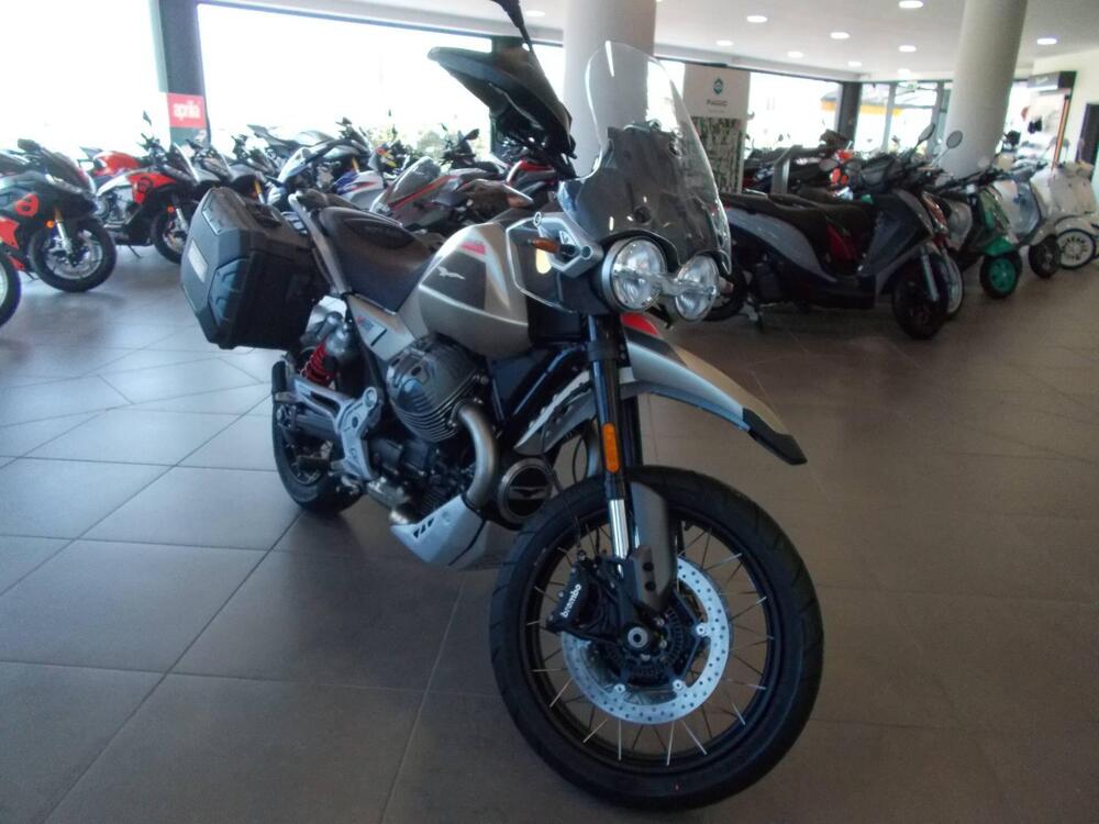 Moto Guzzi V85 TT Travel (2024 - 26) (4)