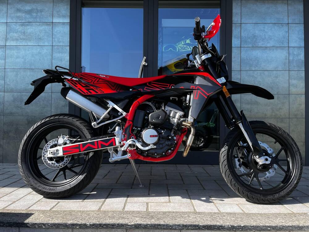 Swm SM 125 R (2022 - 24) (3)