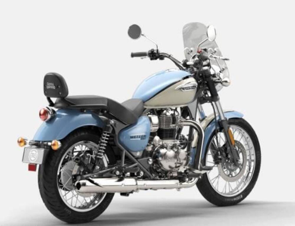 Royal Enfield Meteor 350 Aurora (2024 - 26) (2)