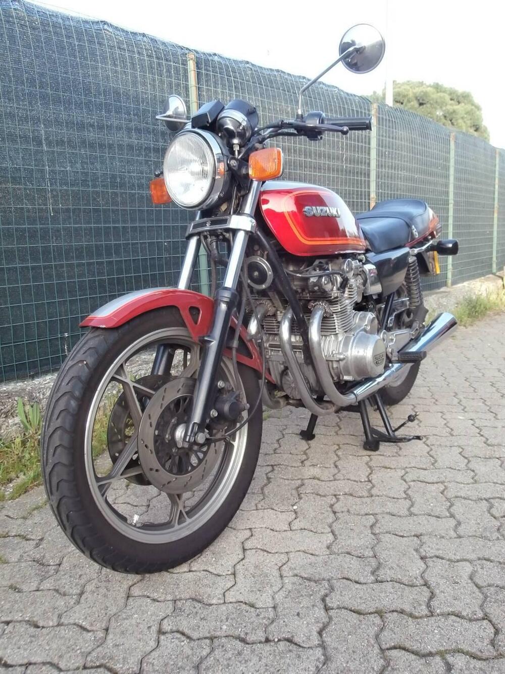 Suzuki GS 500 E (4)