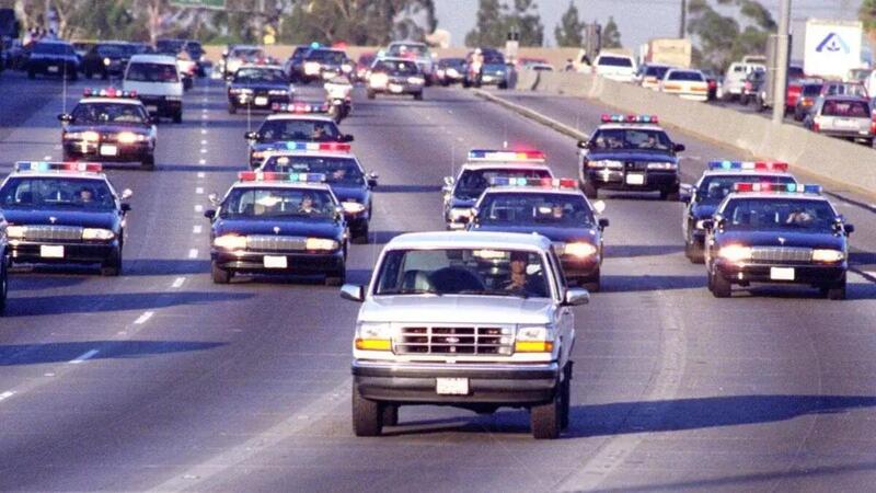 &Egrave; morto O.J. Simpson, l&#039;uomo inseguito per 45 minuti dalla Polizia con la Ford Bronco