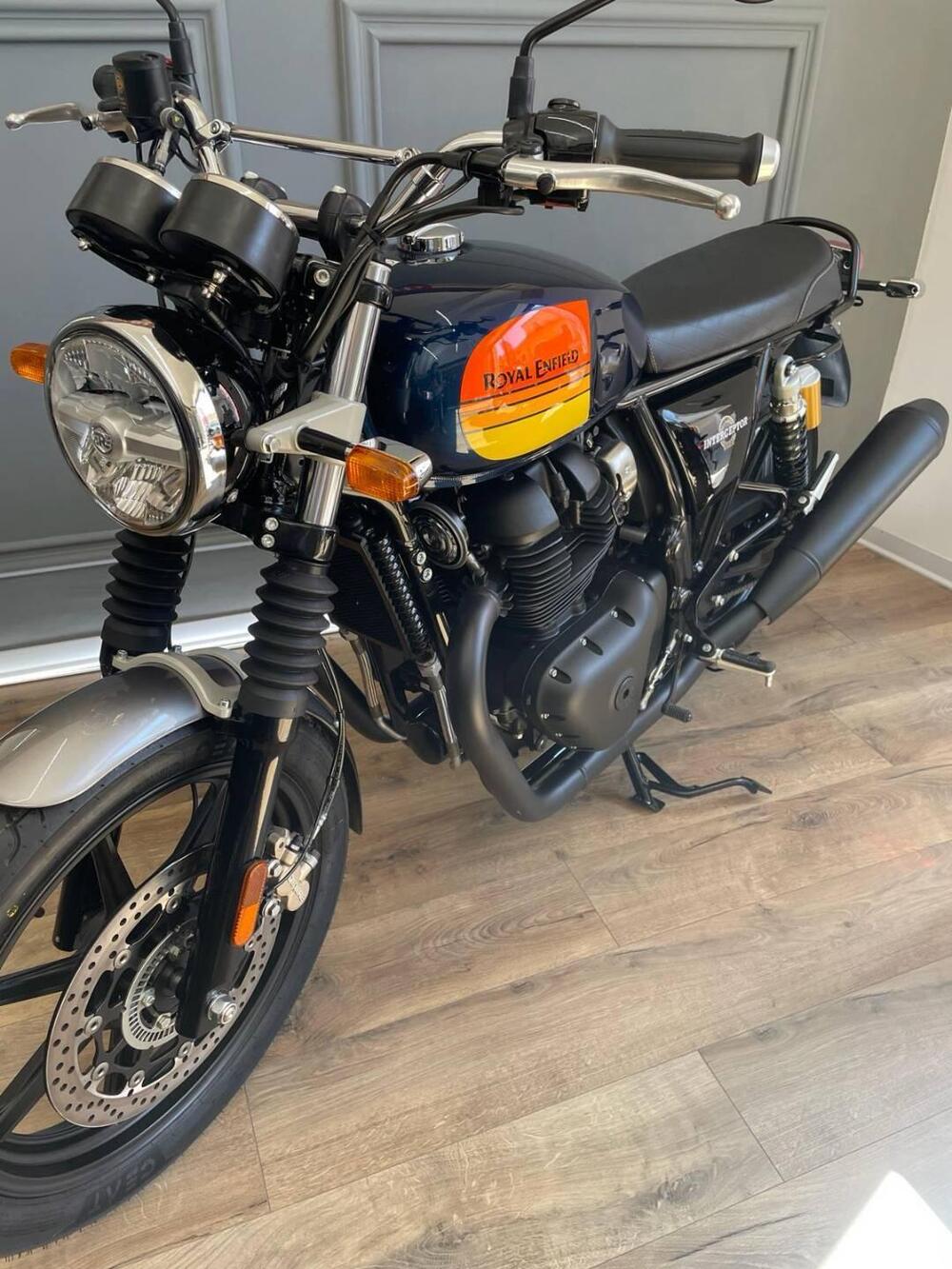 Royal Enfield Interceptor 650 (2021 - 25)