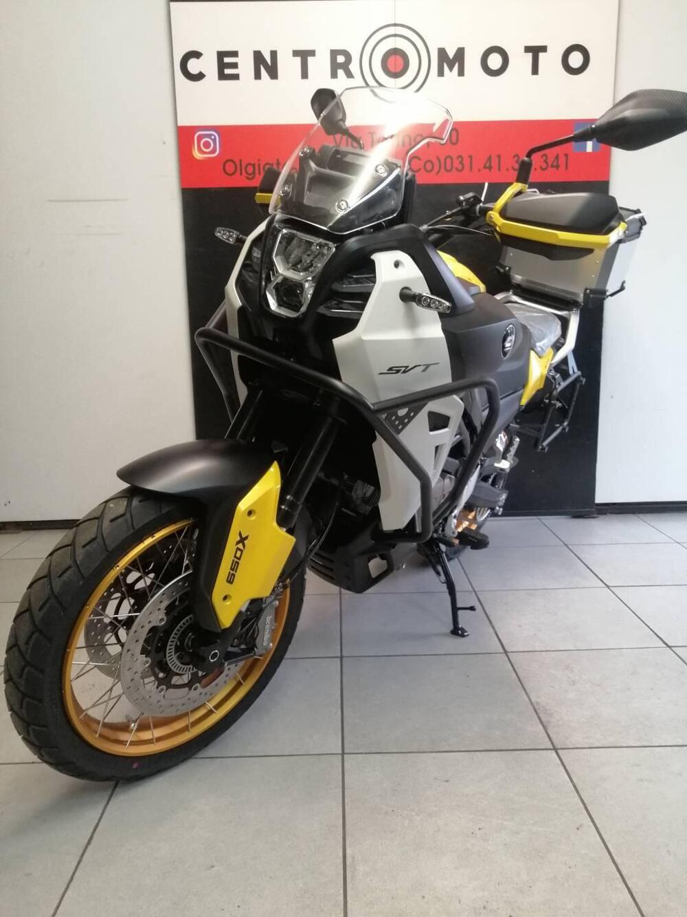 QJ Motor SVT 650 X (2024) (3)