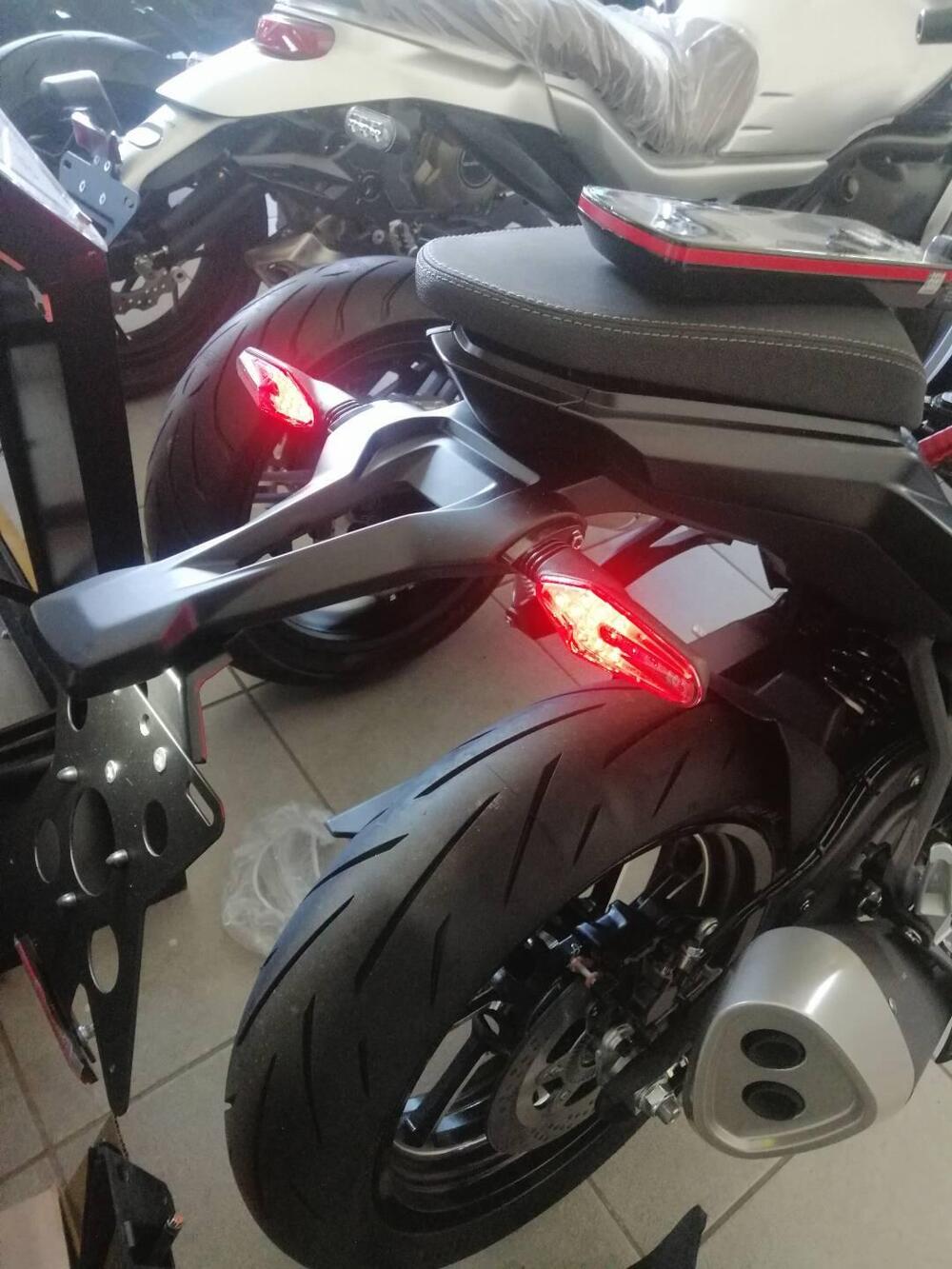 QJ Motor SRK 600 (2025) (7)