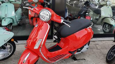 Vespa Primavera 125 (2024 - 25) nuova