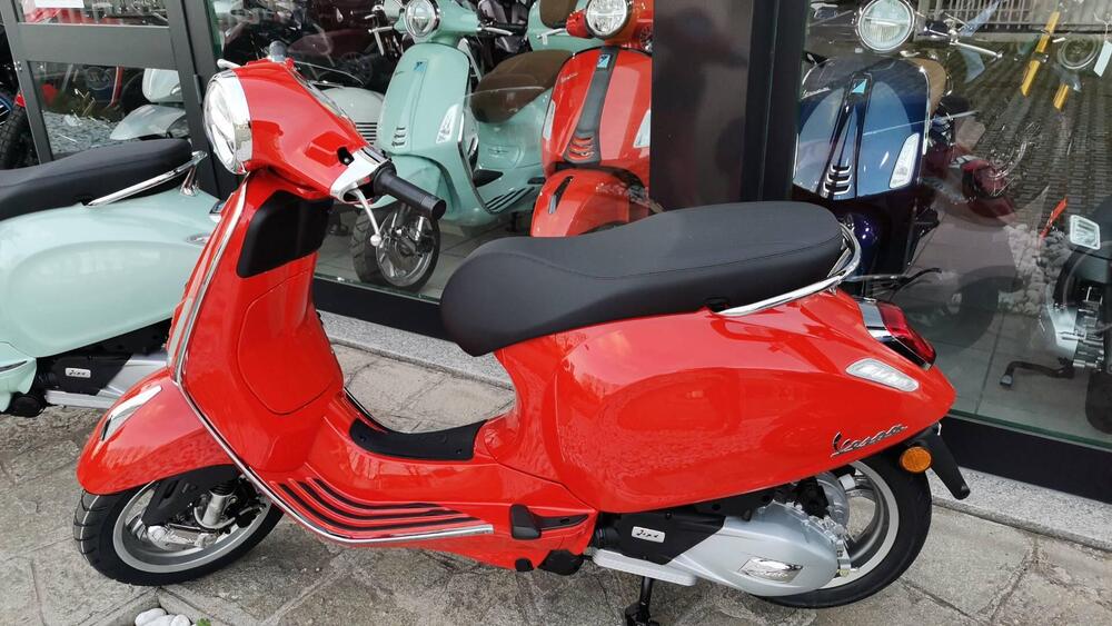 Vespa Primavera 125 (2024 - 25) (3)