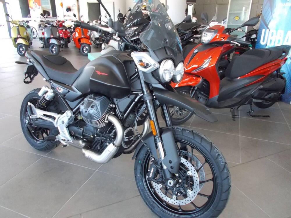 Moto Guzzi V85 Strada (2024 - 26) (2)