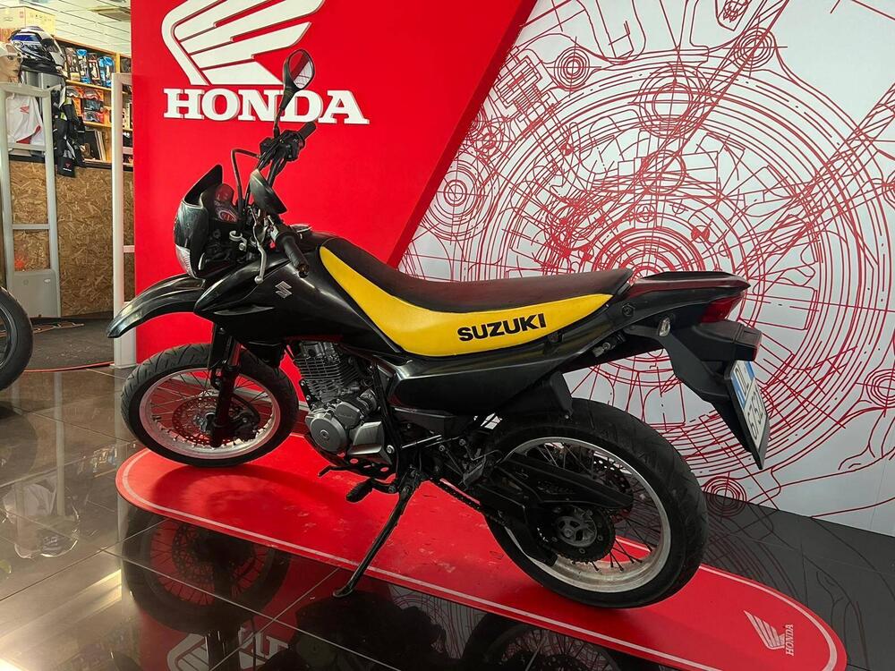 Suzuki DR 125 SM (2009 - 13) (4)