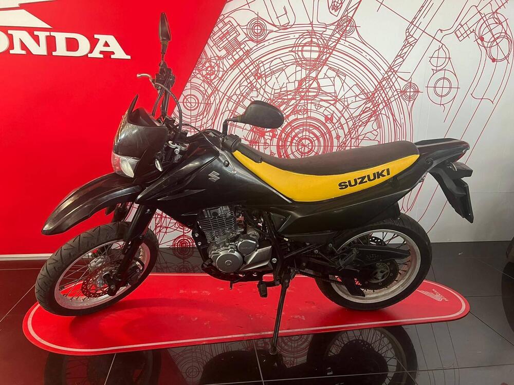 Suzuki DR 125 SM (2009 - 13) (7)