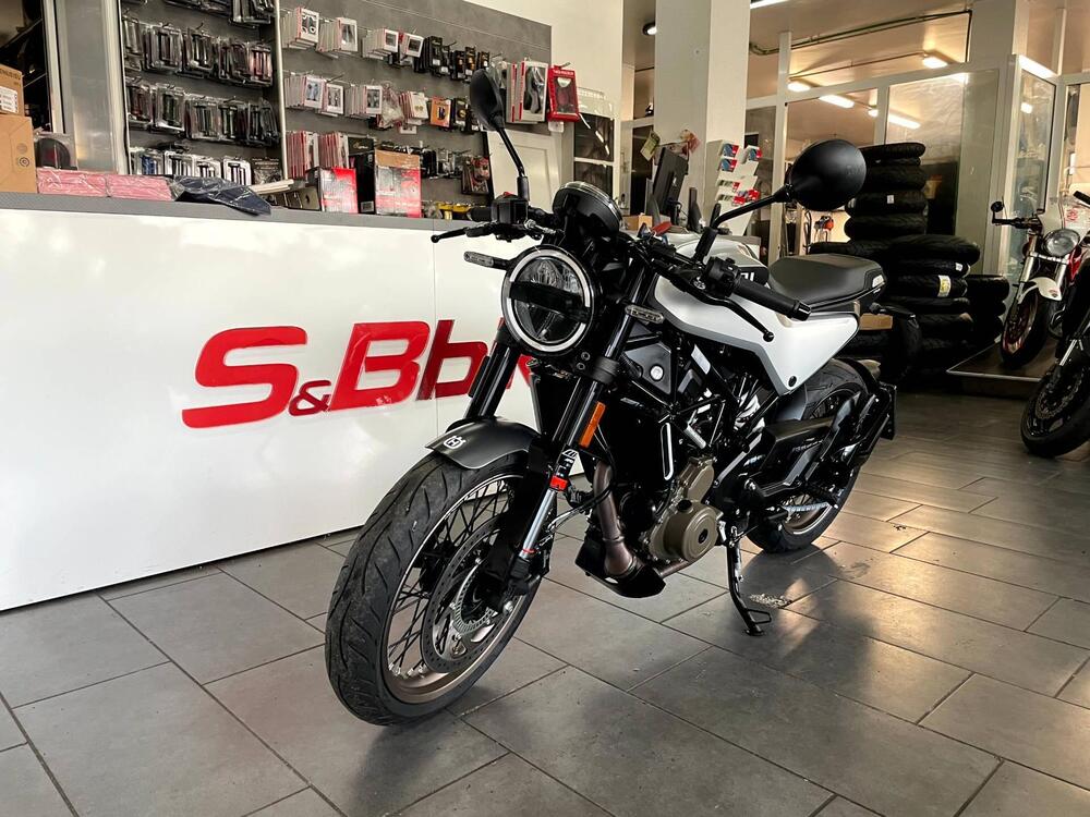 Husqvarna Vitpilen 401 (2021 - 23) (2)