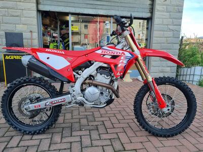 Honda CRF 250 R (2022) usata