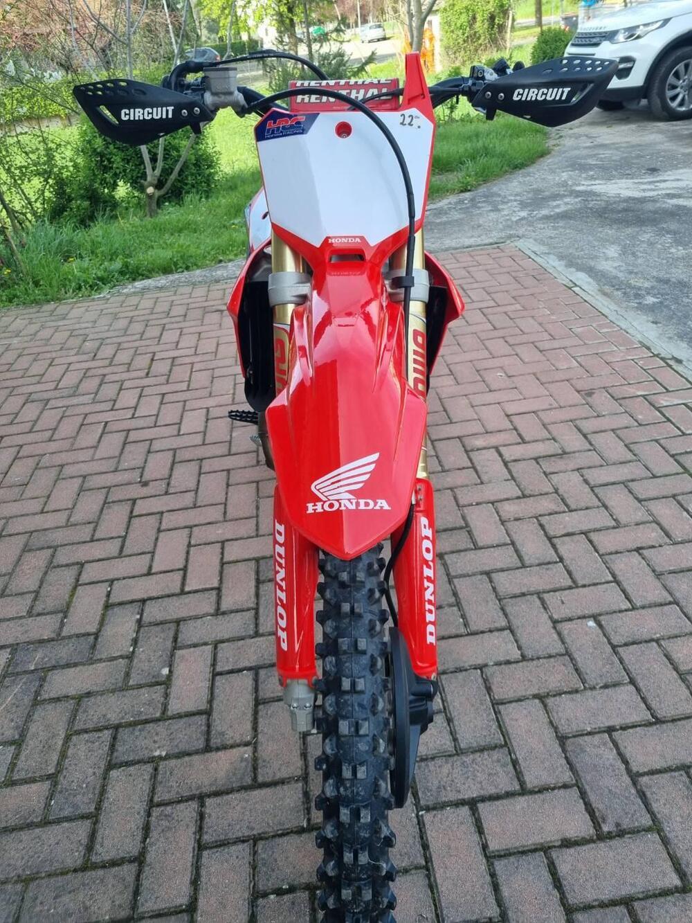 Honda CRF 250 R (2022) (9)