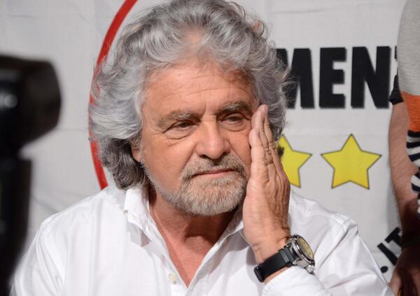 Siamo andati a vedere Beppe Grillo a teatro, ma com&#039;&egrave; lo spettacolo? Tante prediche, poche risate, e poco pubblico. Forse &egrave; vero che &ldquo;Io sono un altro&rdquo;...