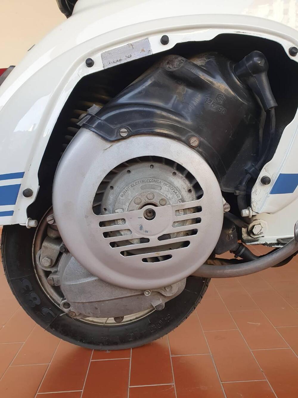 Piaggio Vespa 125 ET3 primavera (11)