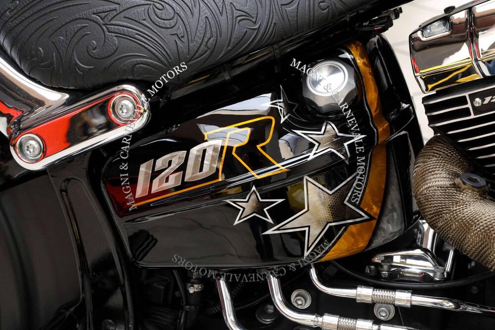 Harley-Davidson 1690 Breakout (2013 - 17) - FXSB (17)