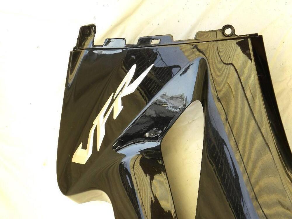 Carena lato destro Honda VFR 800 (4)