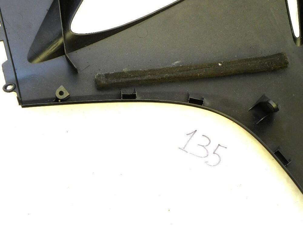 Carena lato destro Honda VFR 800 (8)