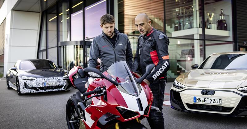 Nuova Audi e-tron GT prototipo e Ducati Panigale V4 R, un confronto all&#039;apice della sportivit&agrave;