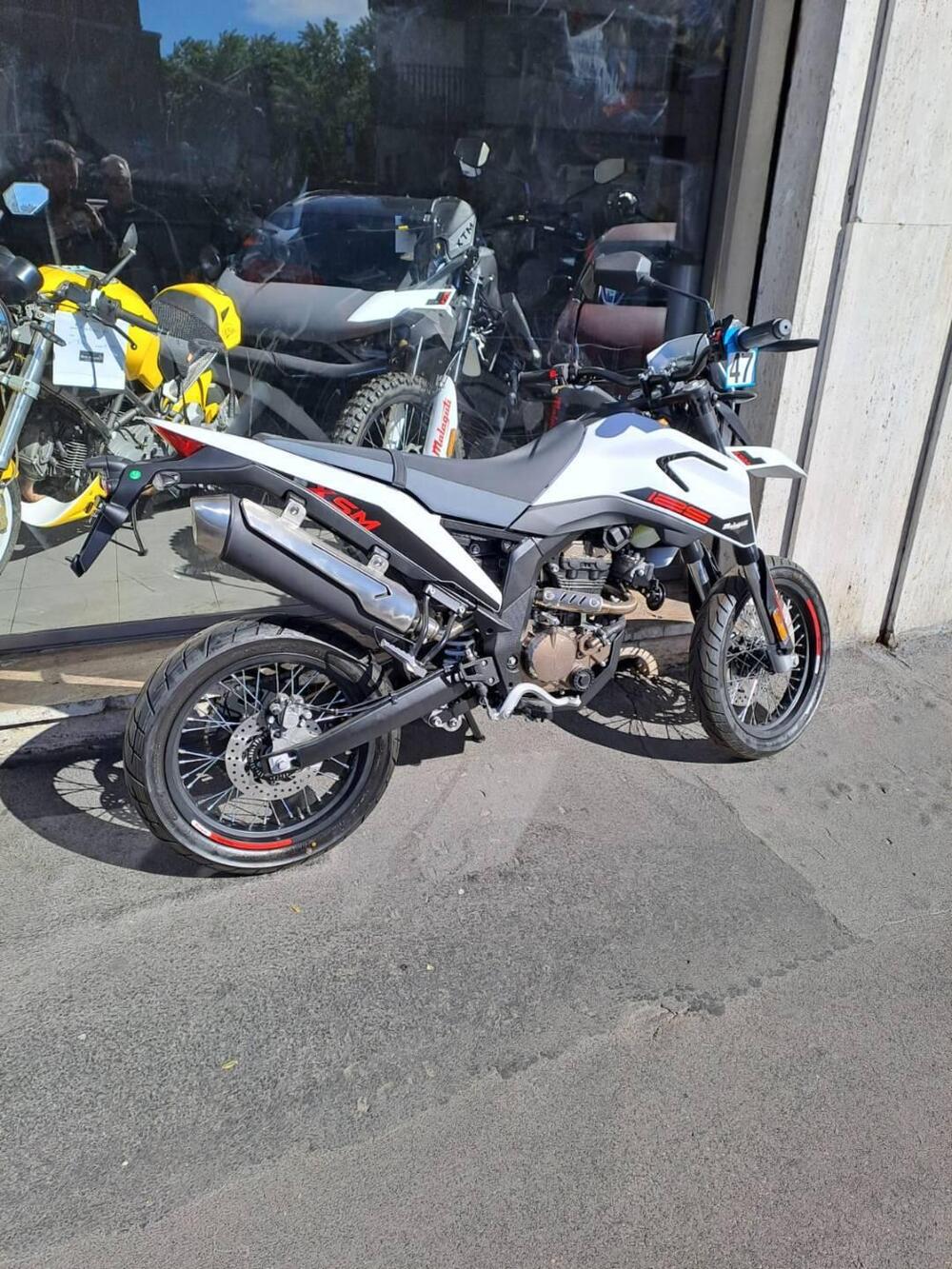 Malaguti XSM 125 (2021 - 25) (4)