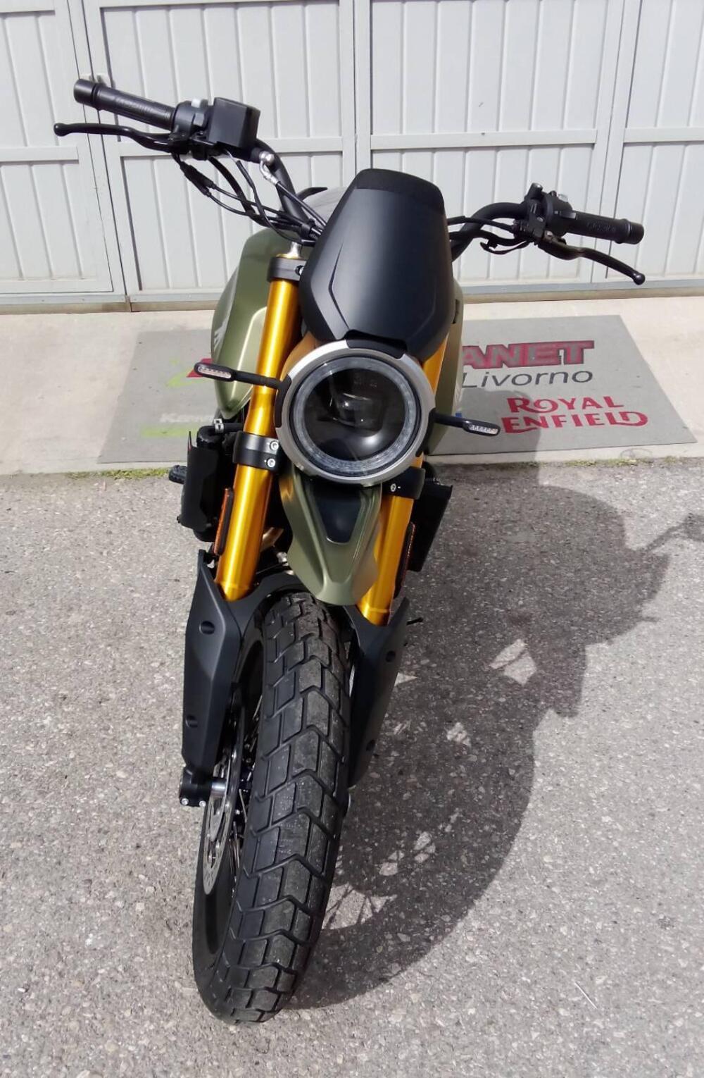 Moto Morini SEIEMMEZZO SCR (2022 - 25) (2)