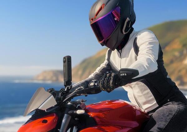 Insta360 ecco la nuova X4: i video a 360&deg; anche in risoluzione 8K, l&#039;ideale per i motociclisti