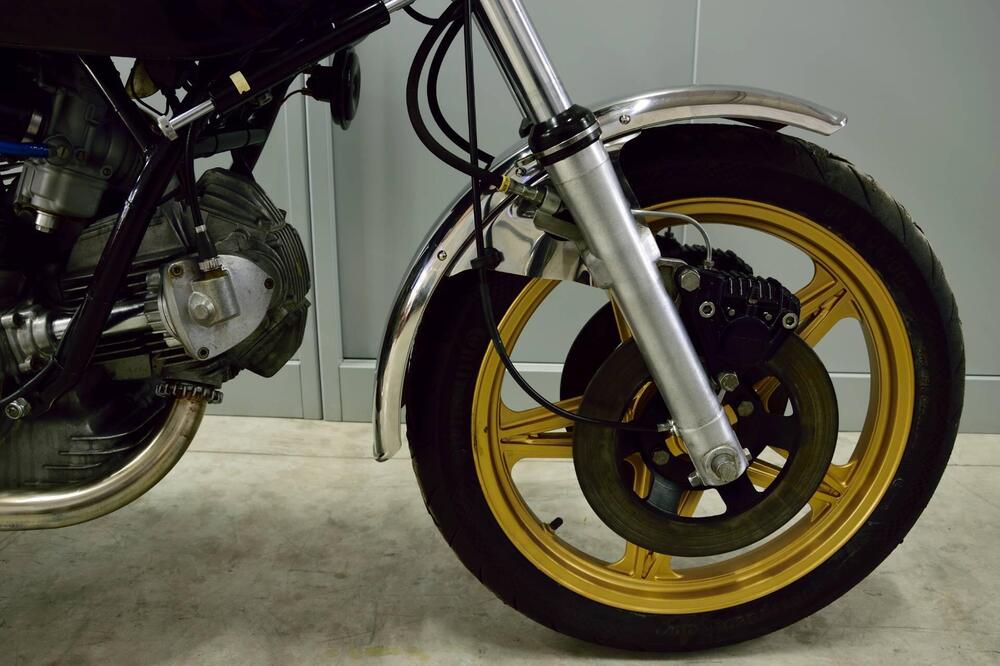 Ducati  900 Darmah (12)