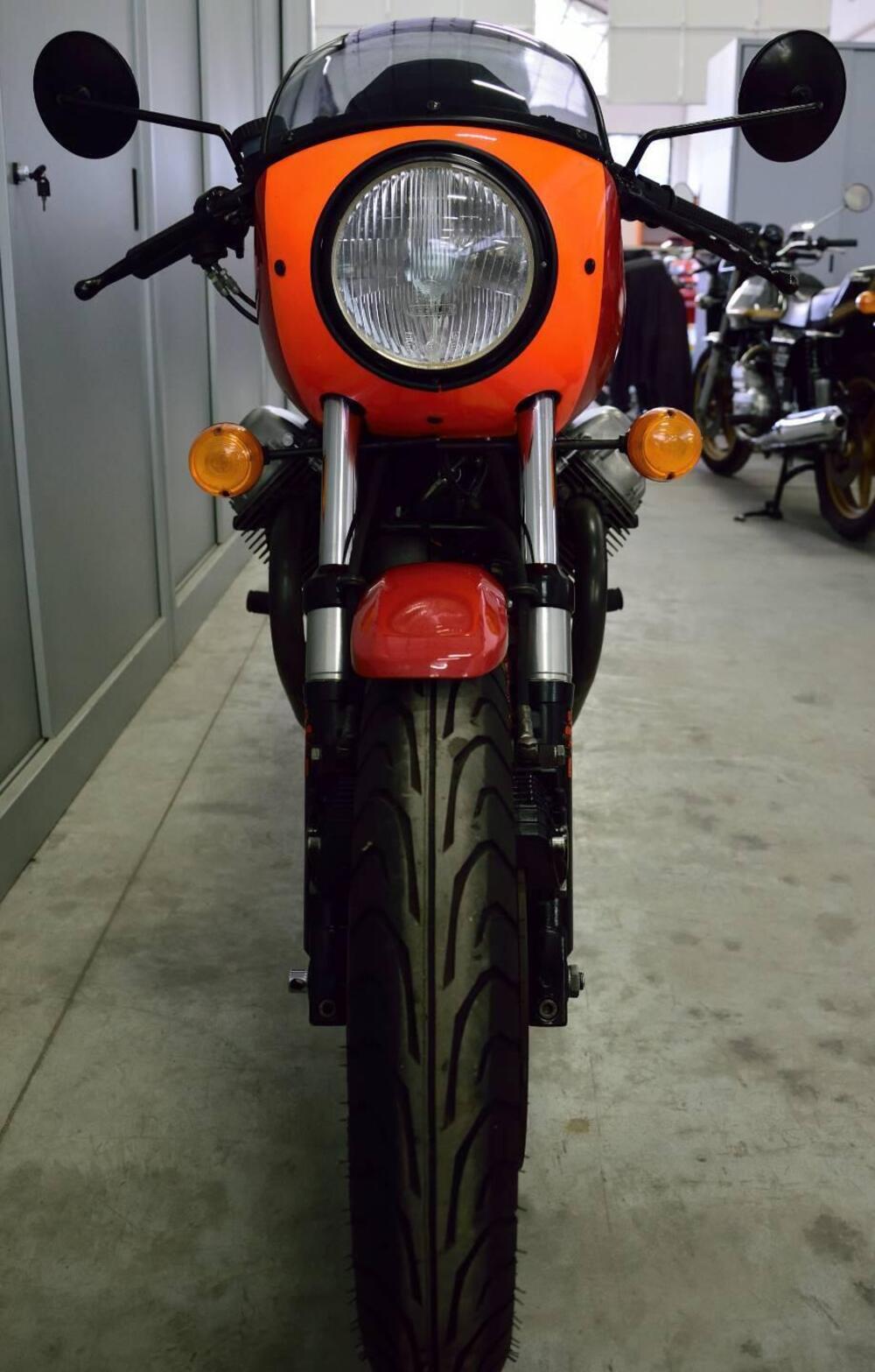 Moto Guzzi 850 Le Mans (13)