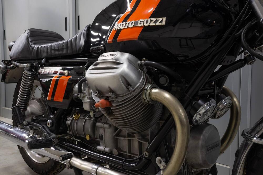 Moto Guzzi V 750 S (5)