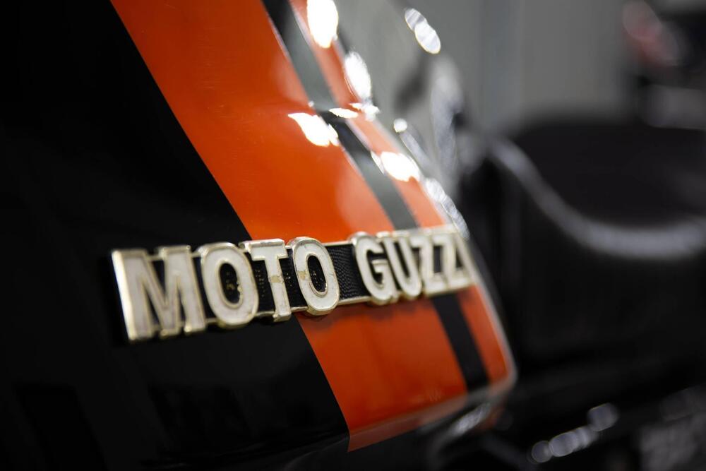 Moto Guzzi V 750 S (19)