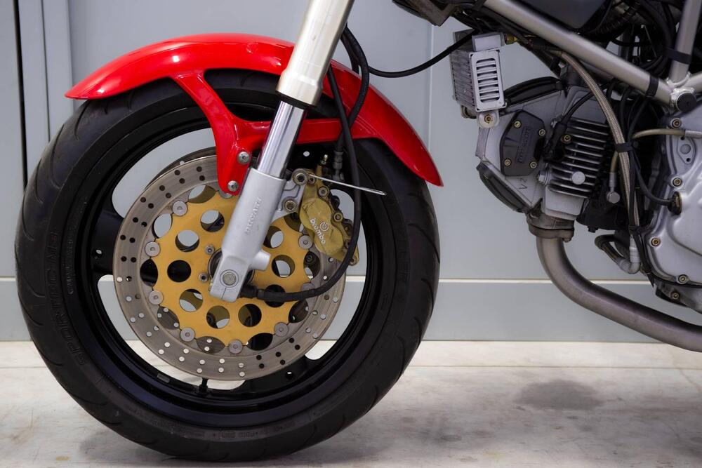 Ducati Monster 900 (7)