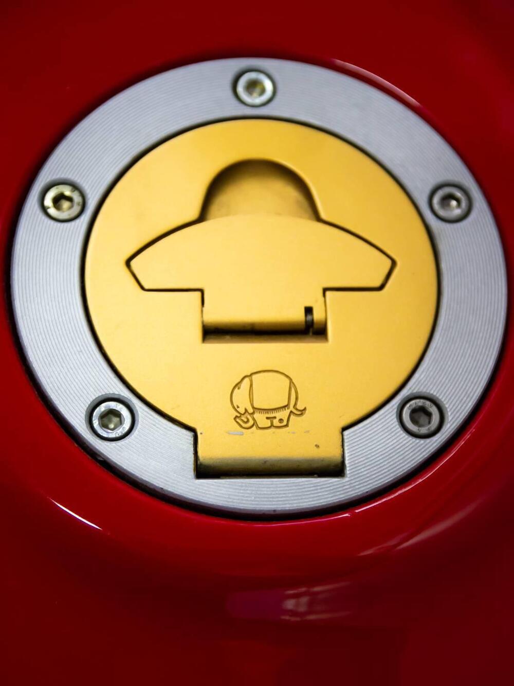 Ducati Monster 900 (16)