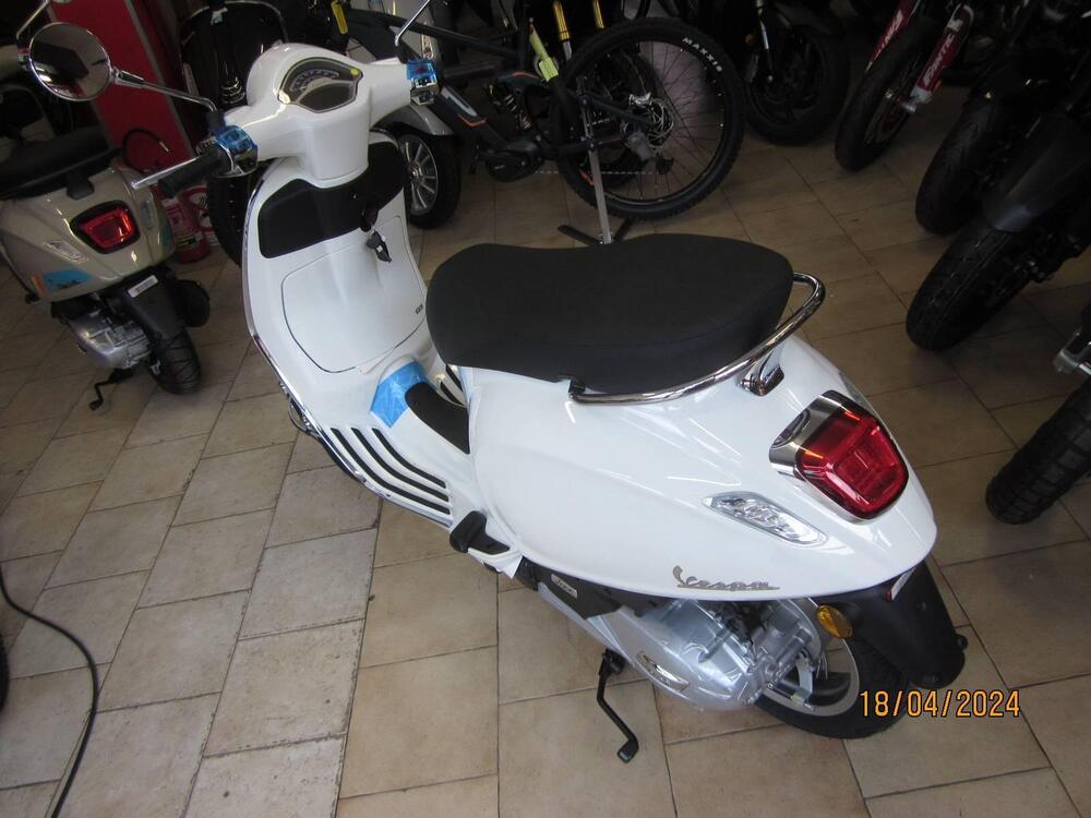 Vespa Primavera 125 (2024 - 25) (5)
