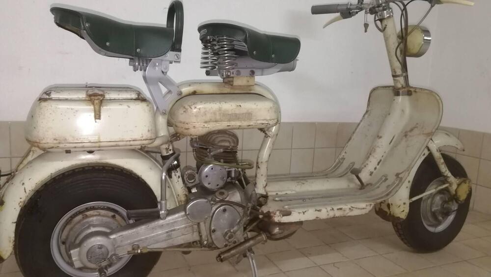 Lambretta 125D (13)
