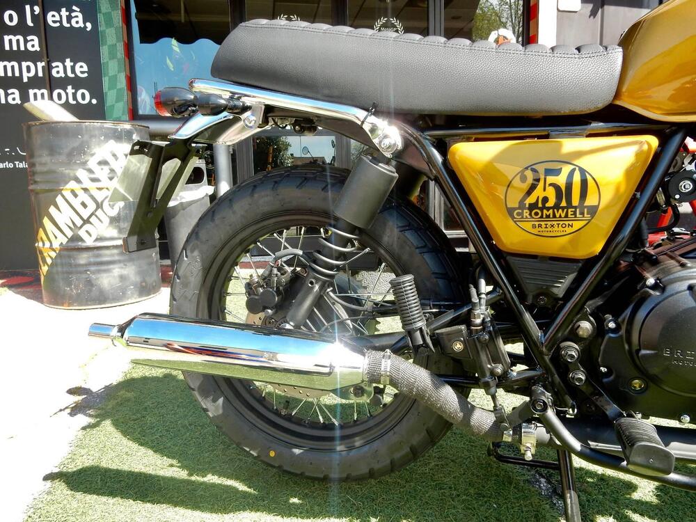 Brixton Motorcycles Cromwell 250 (2021 - 25) (7)
